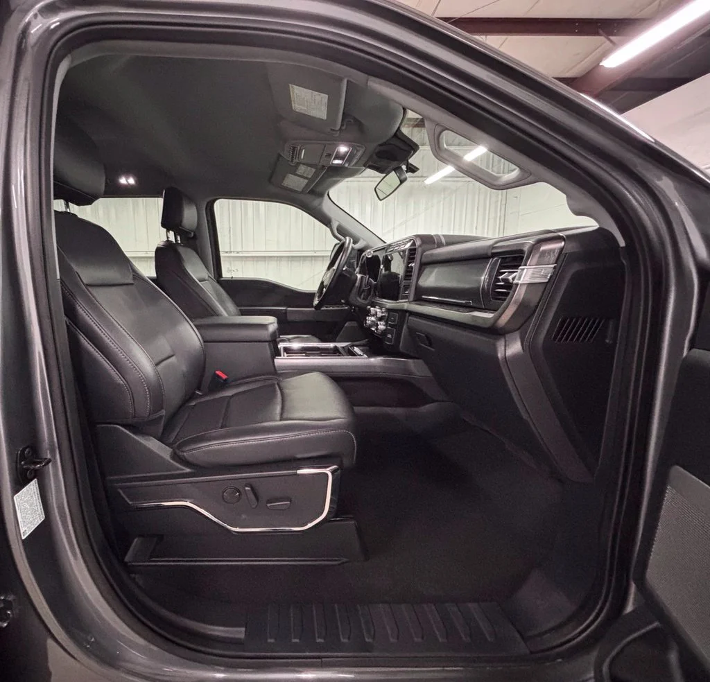 Used 2024 Gray Ford Lariat image 18