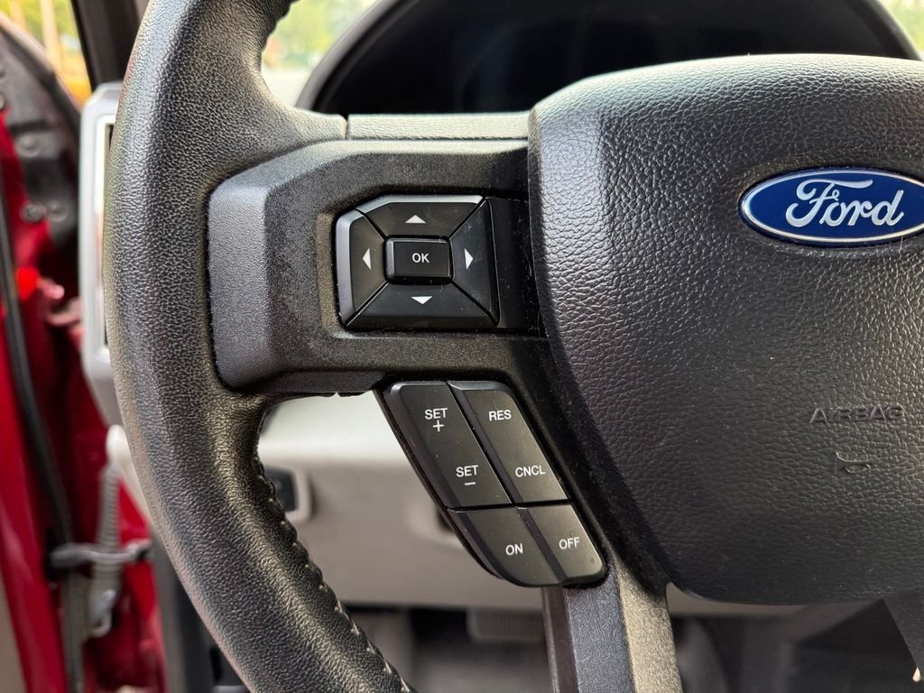 Used 2019 Ruby Red Metallic Tinted Clearcoat Ford XLT image 11