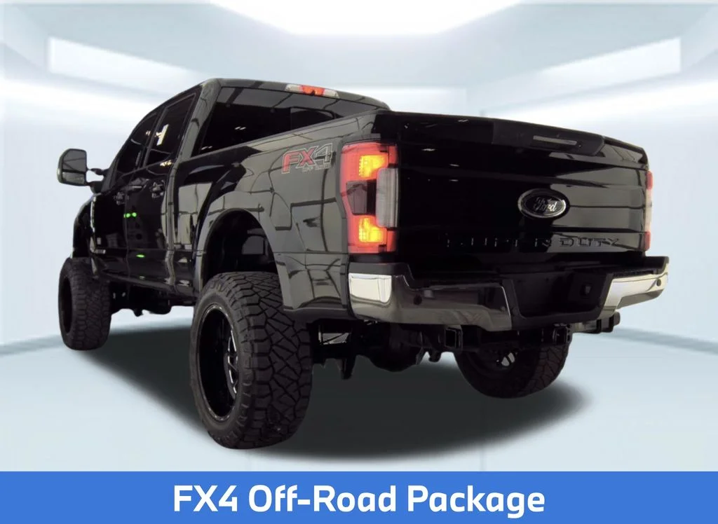 Used 2019 Black Ford Lariat image 6
