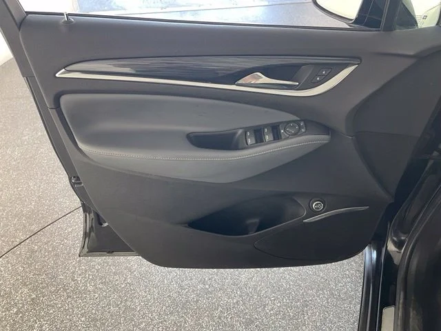 Used 2020 Black Buick Preferred image 34