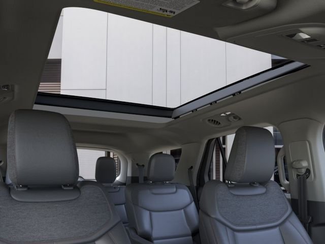 New 2026 Star White Metallic Tri-Coat Ford Active image 22
