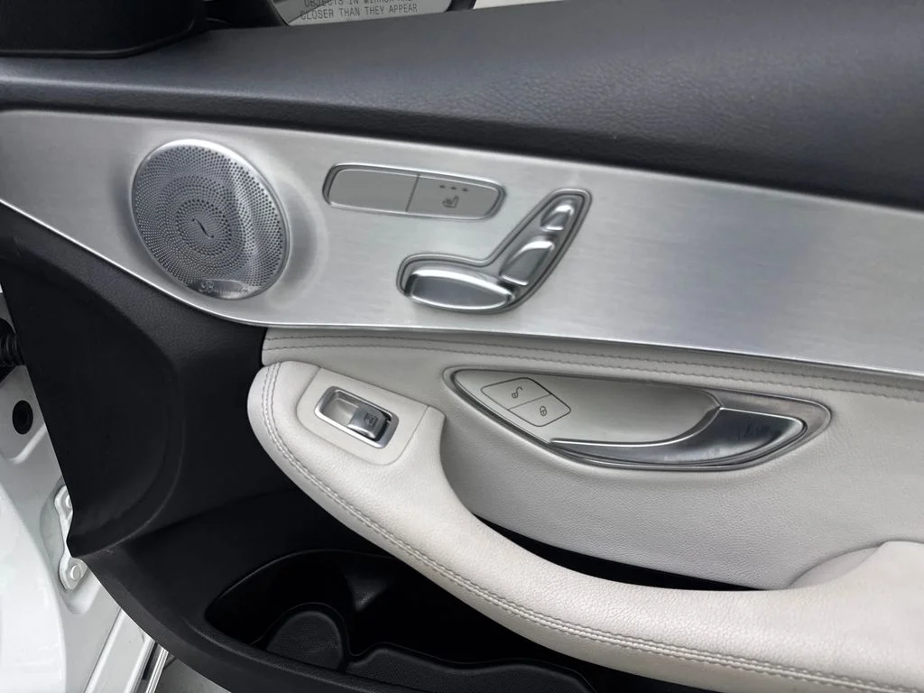 Used 2016  Mercedes-Benz C 300 image 47