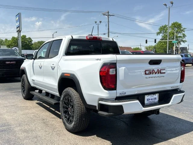 New 2026 Summit White GMC Elevation image 7