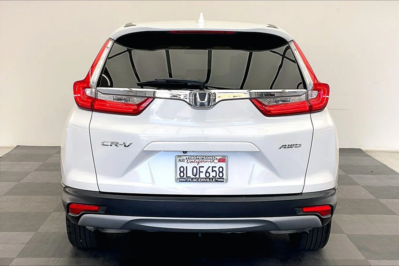 Used 2019 Platinum White Pearl Honda EX image 3