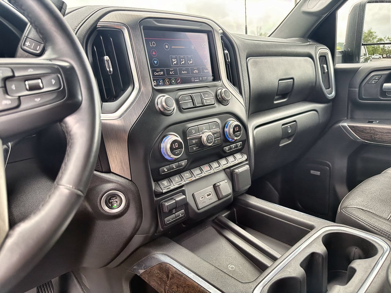 Used 2021 EBONY TWILIGHT METALLIC GMC Denali image 11