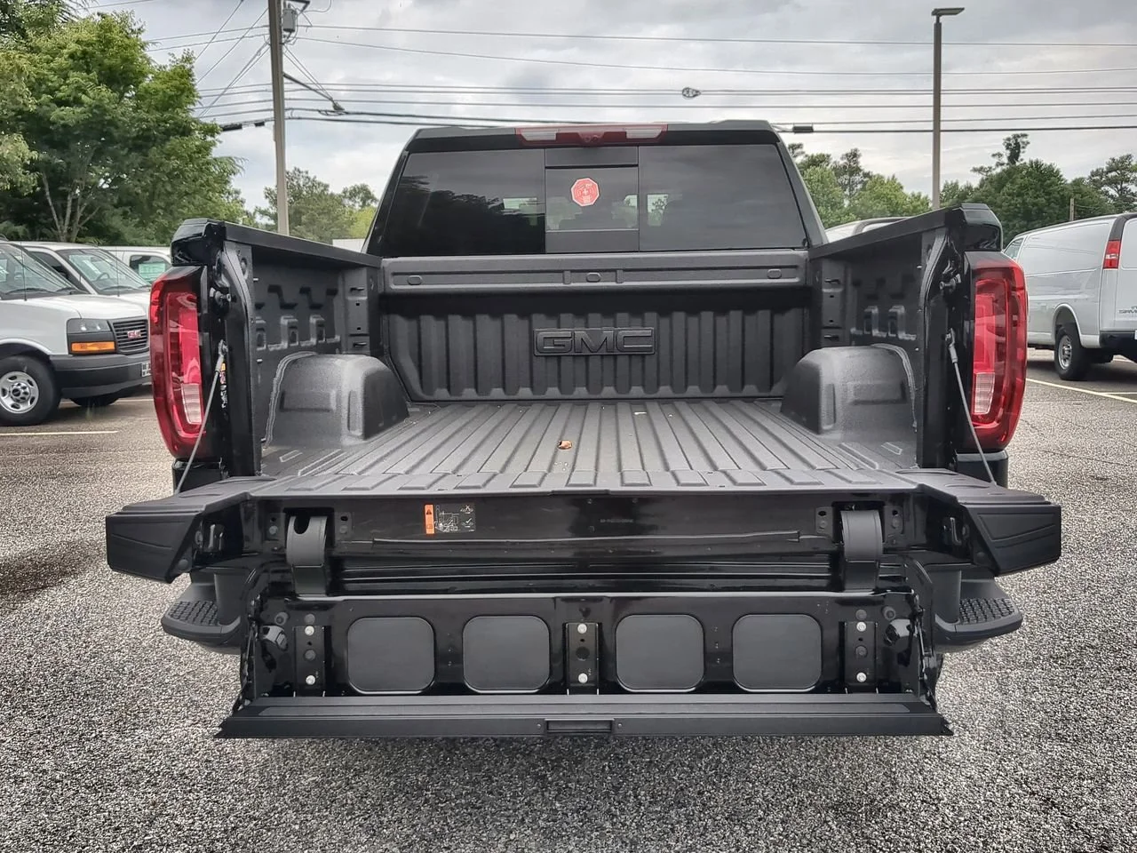 New 2026 Onyx Black GMC AT4 image 27