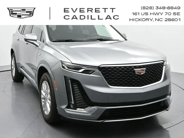 2025 Cadillac XT6 Luxury