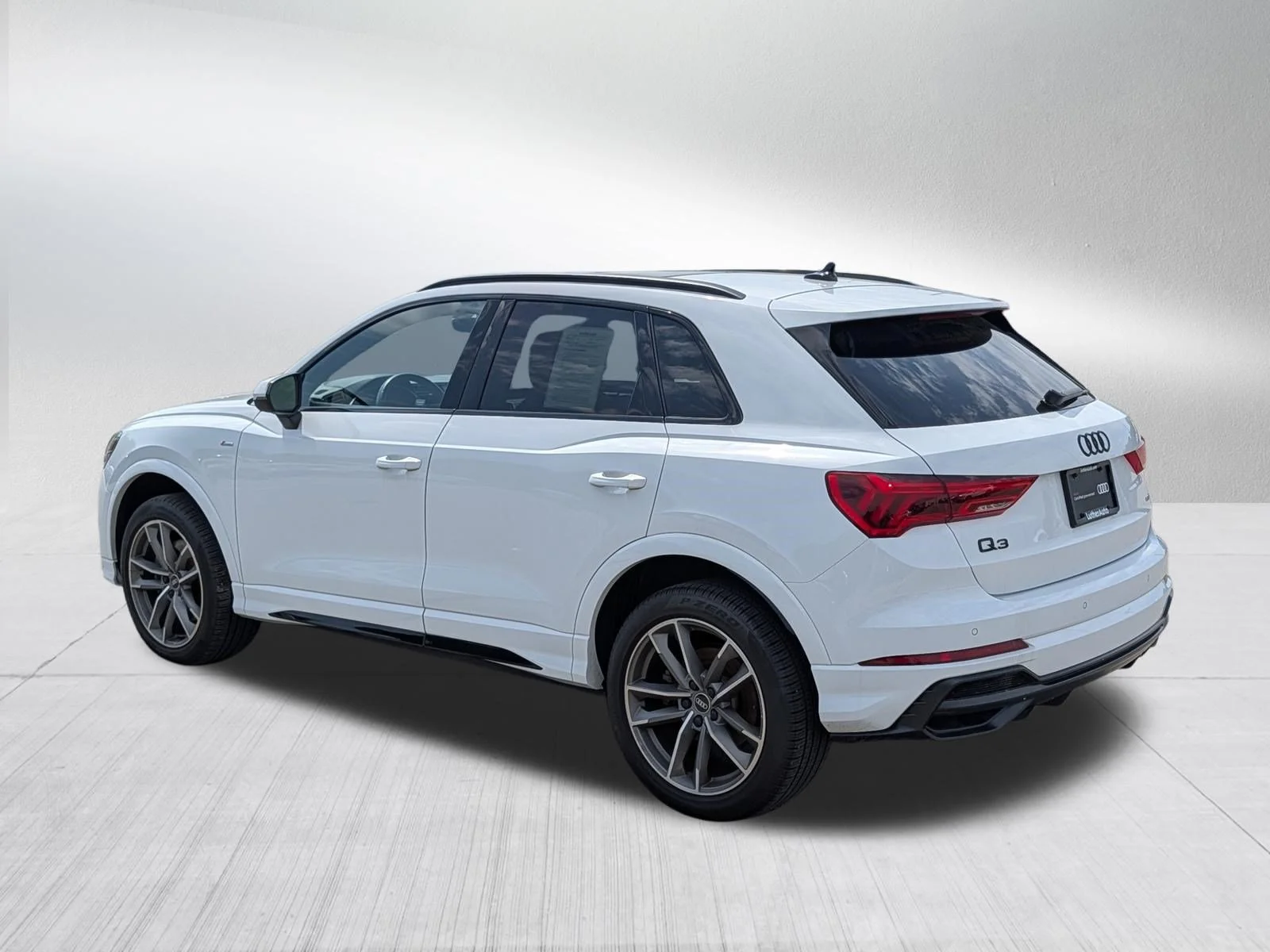 Used 2022 Glacier White Metallic Audi S line Premium Plus image 5