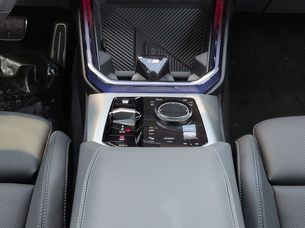 New 2026 Gray Metallic BMW 30 xDrive image 19