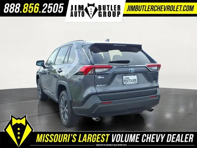 Used 2024 Gray Toyota XLE Premium image 2