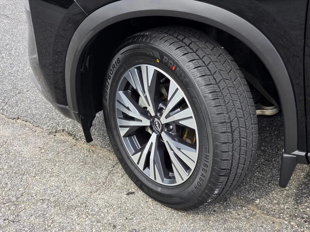 Used 2022 Black Nissan SV image 27