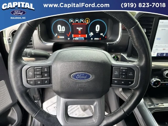 Used 2023 Black Ford Lariat image 25