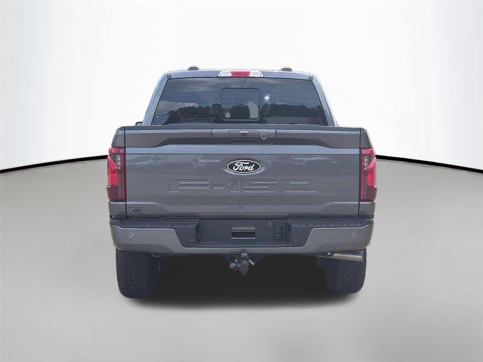 Used 2026 Carbonized Gray Metallic Ford XLT image 4