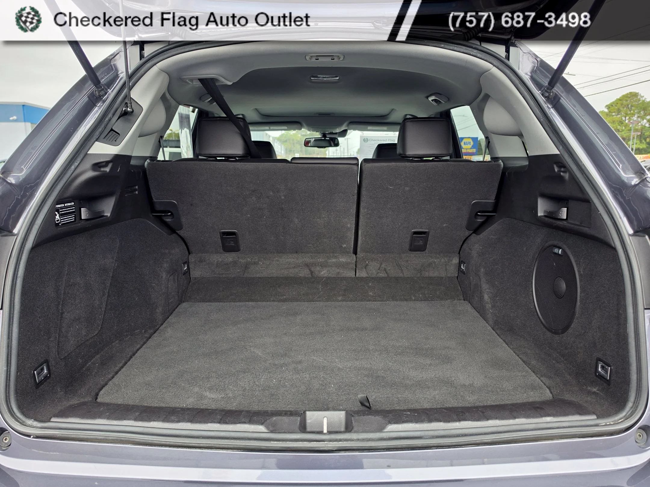 Used 2017 Modern Steel Metallic Acura Advance Package image 12