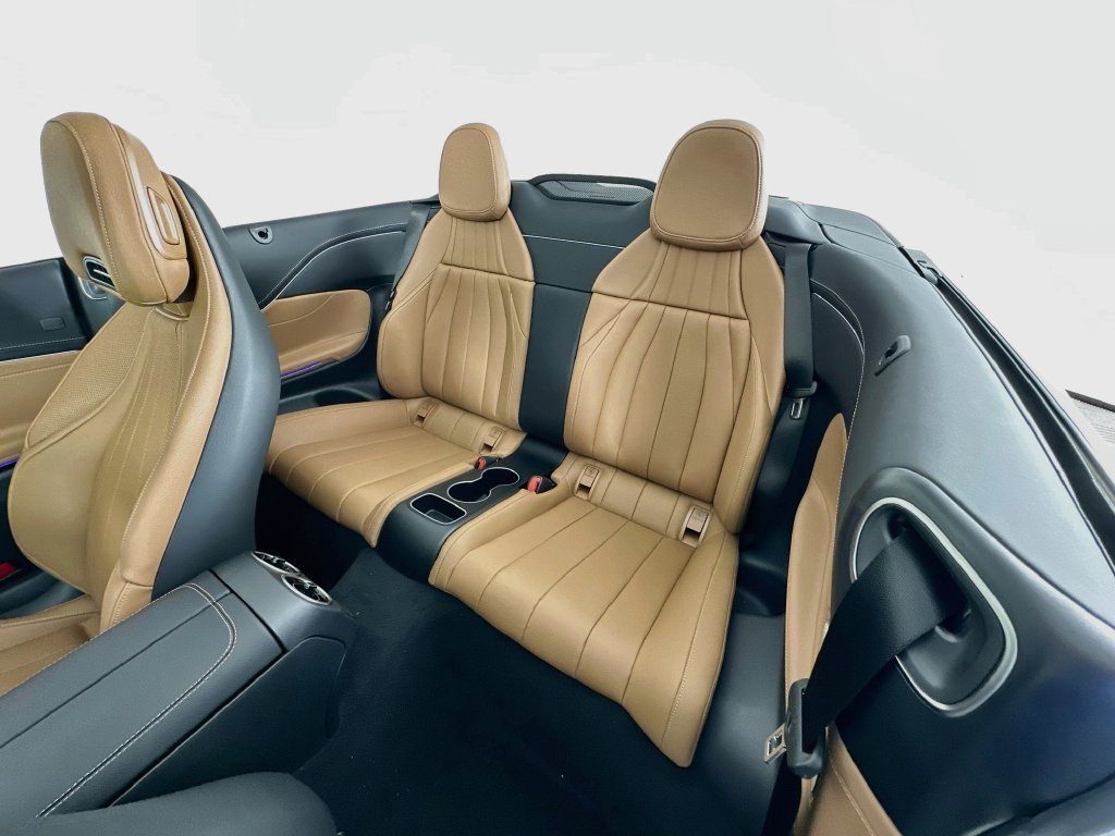 New 2027 MANUFAKTUR Alpine Grey Mercedes-Benz CLE 450 image 25