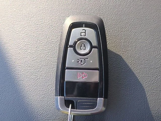 New 2026 Space White Metallic Ford Active 100A image 27