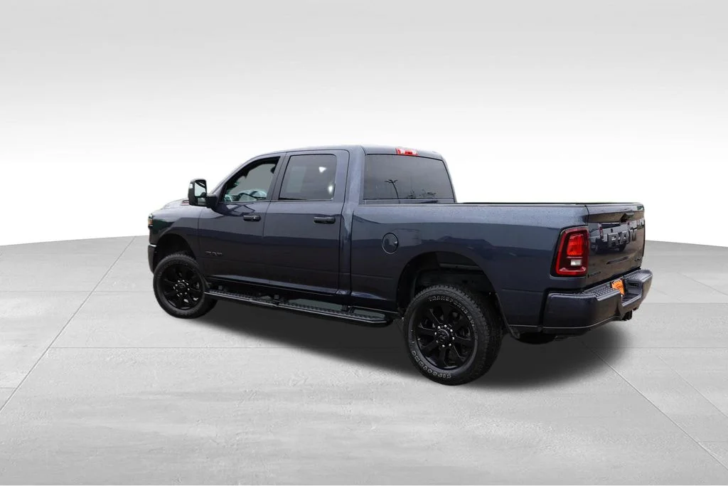 Certified Used 2025 Blue Ram Big Horn image 8