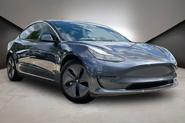 Used 2019 Tesla Model 3 Base with VIN 5YJ3E1EA4KF425845 for sale in White Settlement, TX
