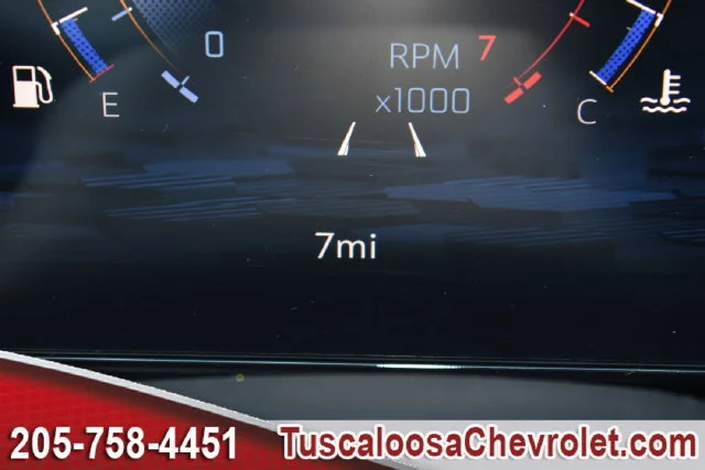 New 2026 Summit White Chevrolet RST image 33