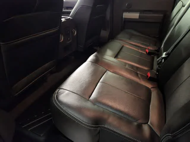 Used 2015 Tuxedo Black Metallic Ford Lariat image 28