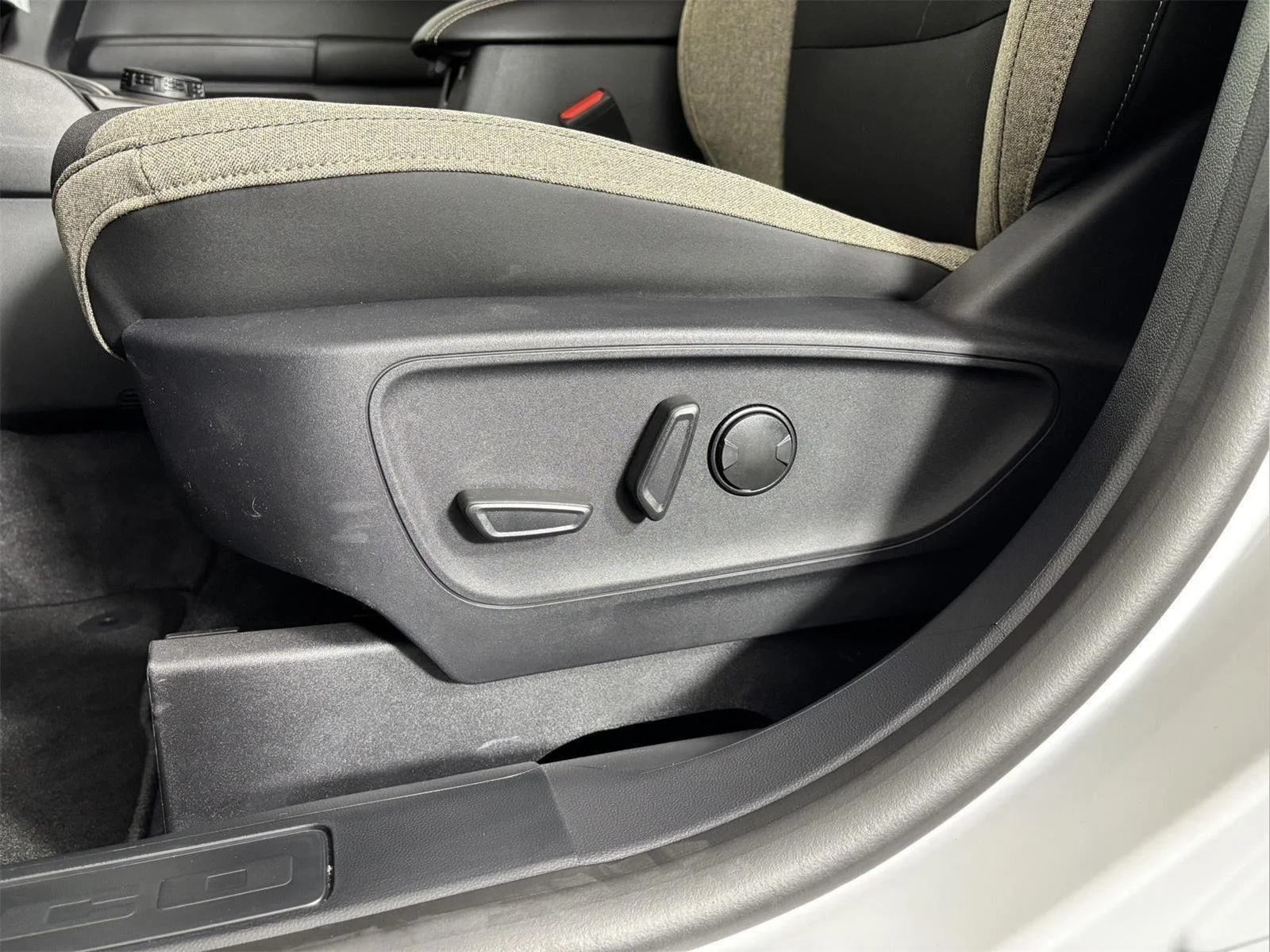 Used 2026 Oxford White Ford Big Bend image 14
