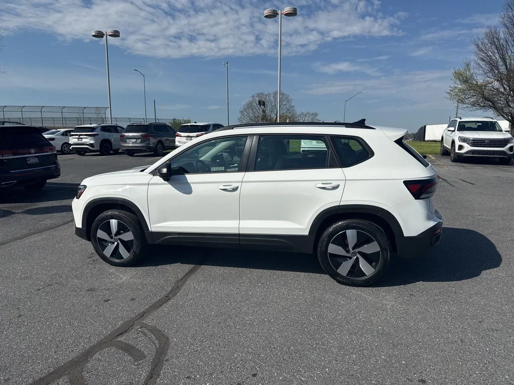 2025 Volkswagen Taos S - Photo 13