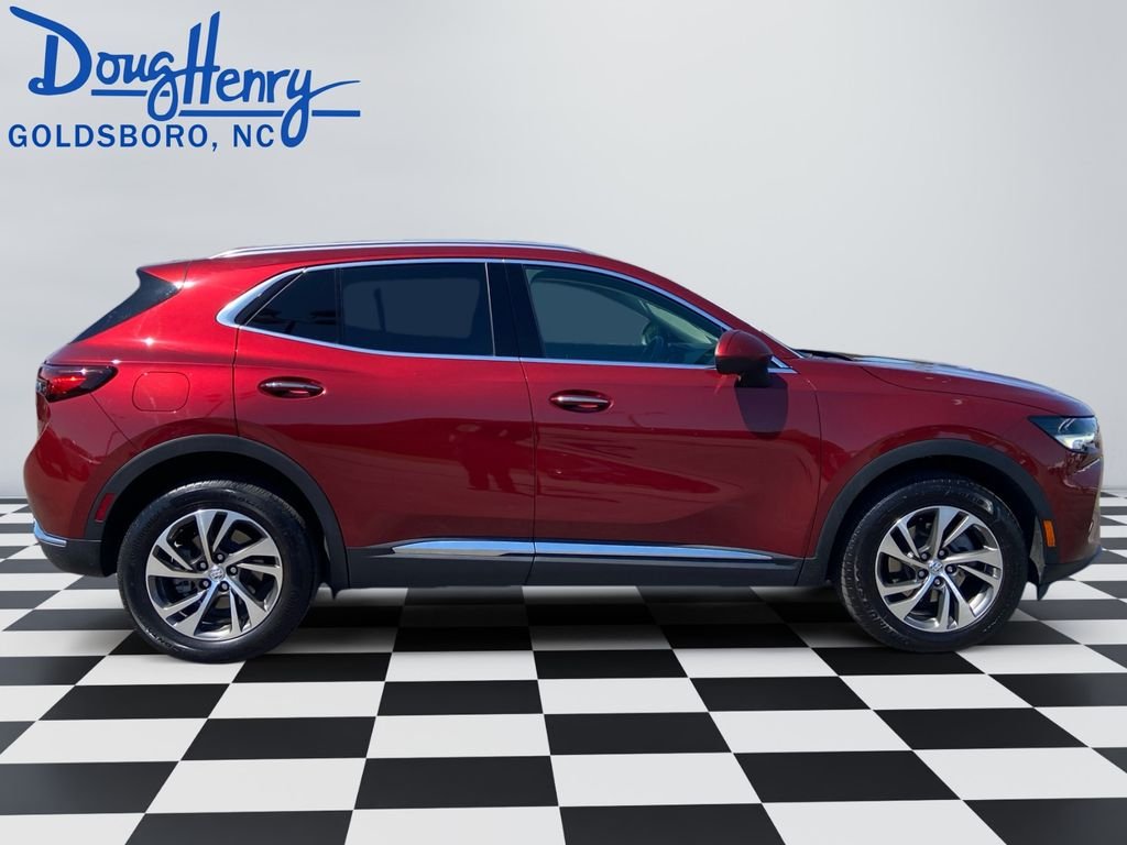 Used 2022 Red Buick Essence image 6