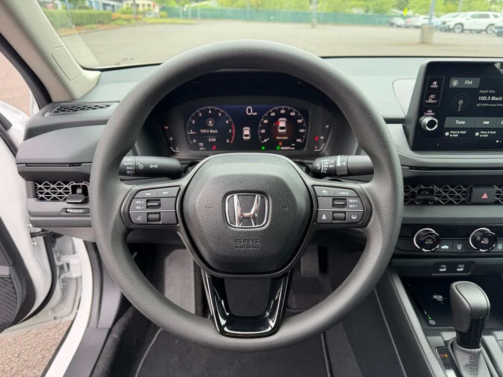 New 2026 Platinum White Pearl Honda LX image 19