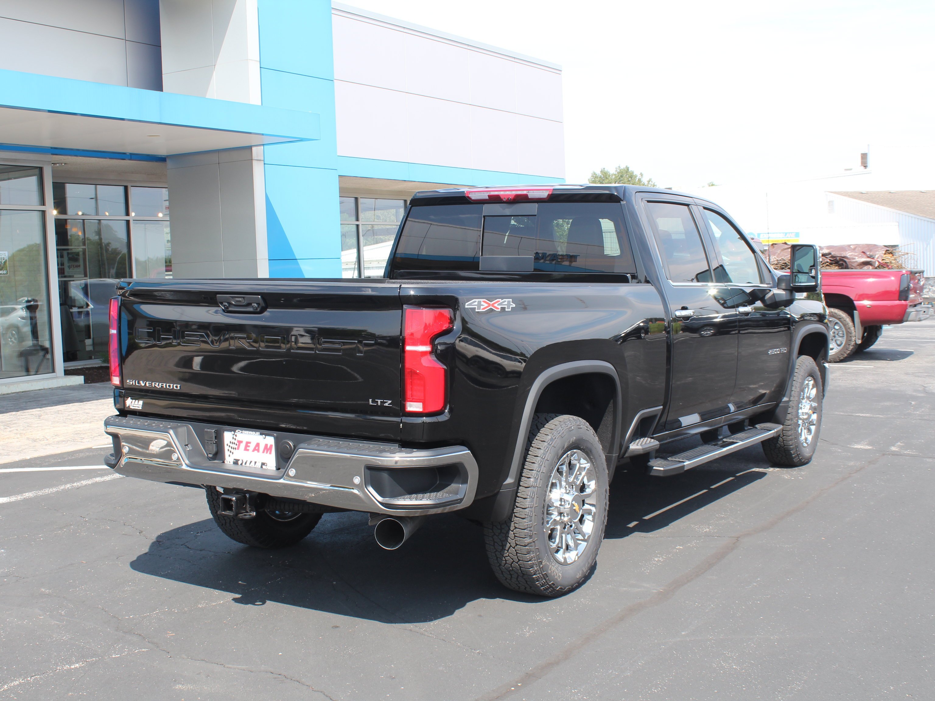 2026 Chevrolet Silverado 2500 HD LTZ - Photo 7