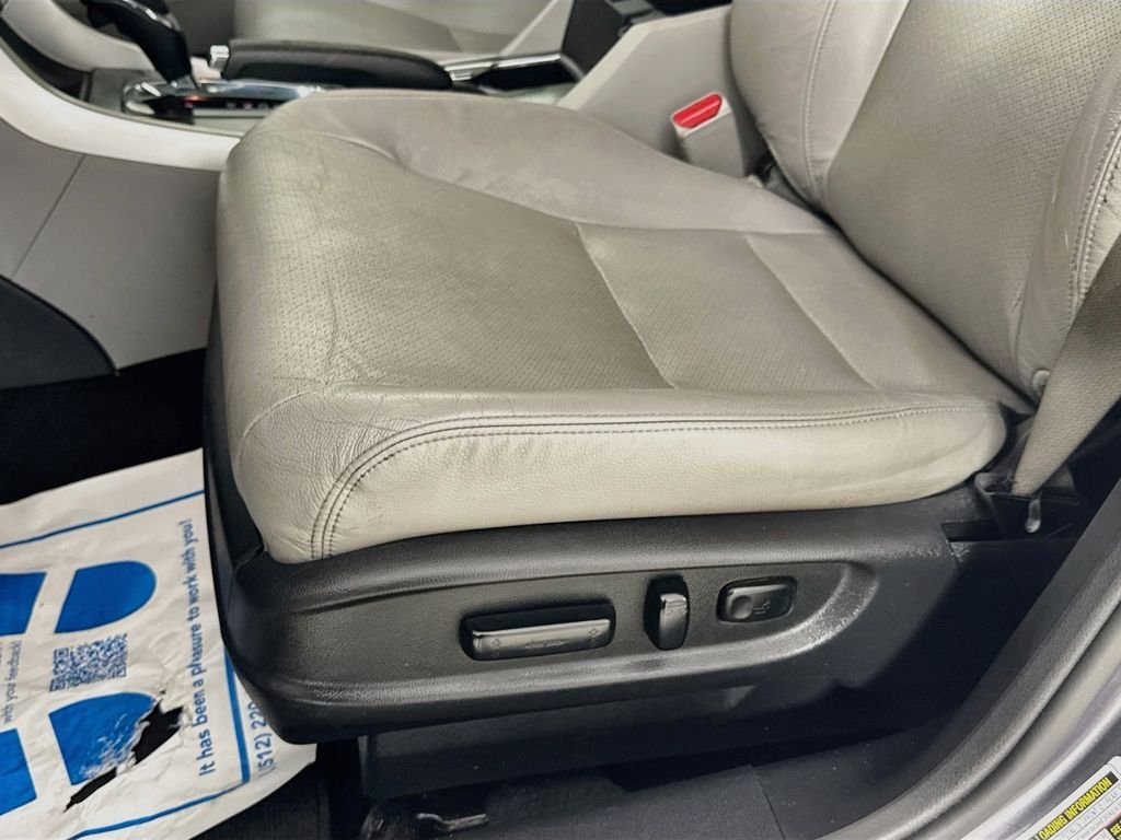 Used 2015 Gray Honda EX-L image 24