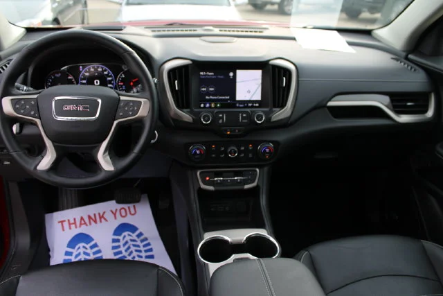 Used 2024 Red GMC Denali image 27