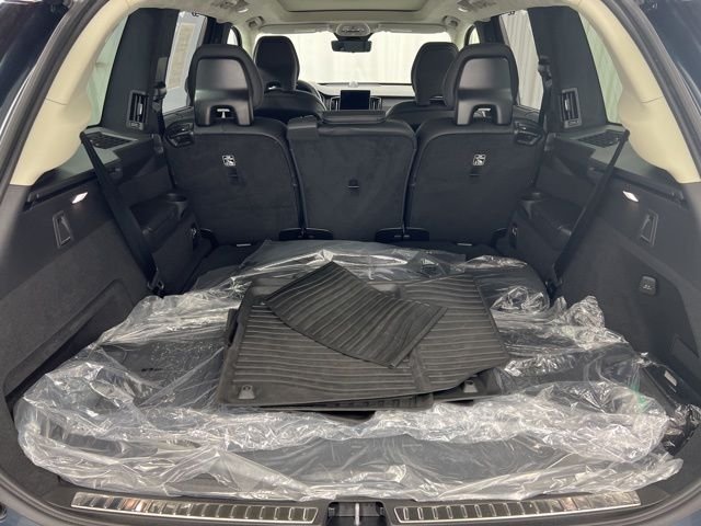 2026 Volvo XC90 Ultra - Photo 11