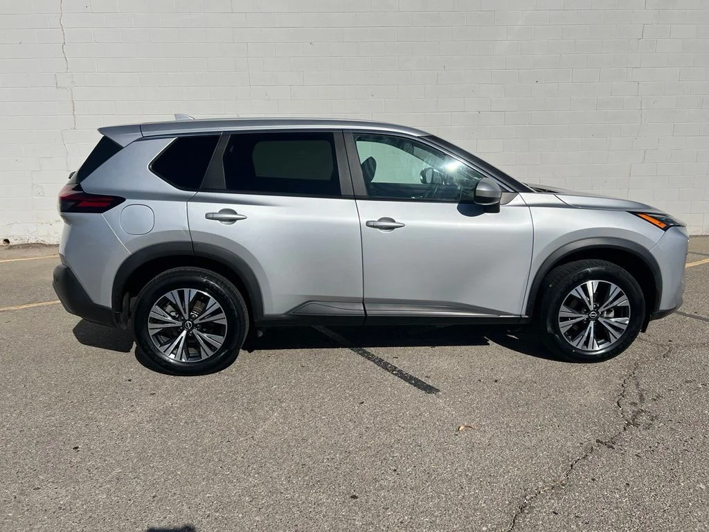 Used 2023 Brilliant Silver Metallic Nissan SV image 9