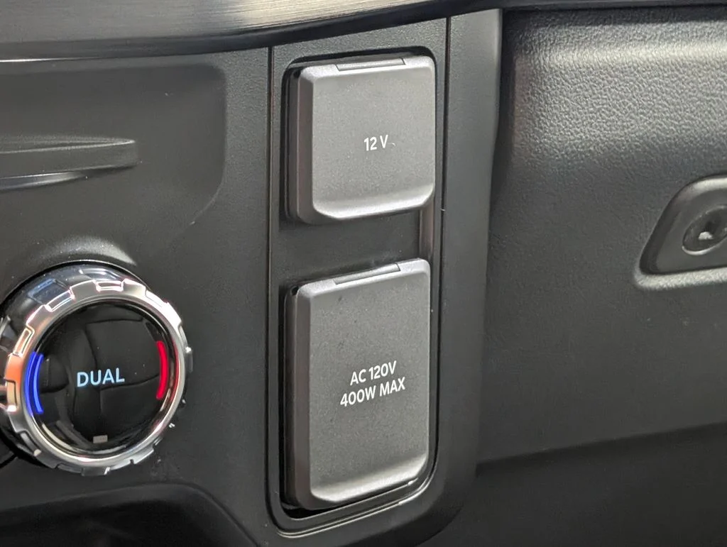 New 2026 Oxford White Ford F-250® Lariat® image 9