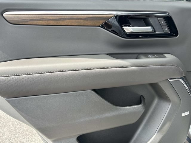 2026 Chevrolet Tahoe High Country - Photo 14