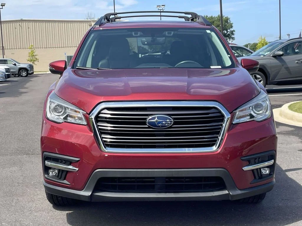 Used 2022 Red Subaru Limited image 8