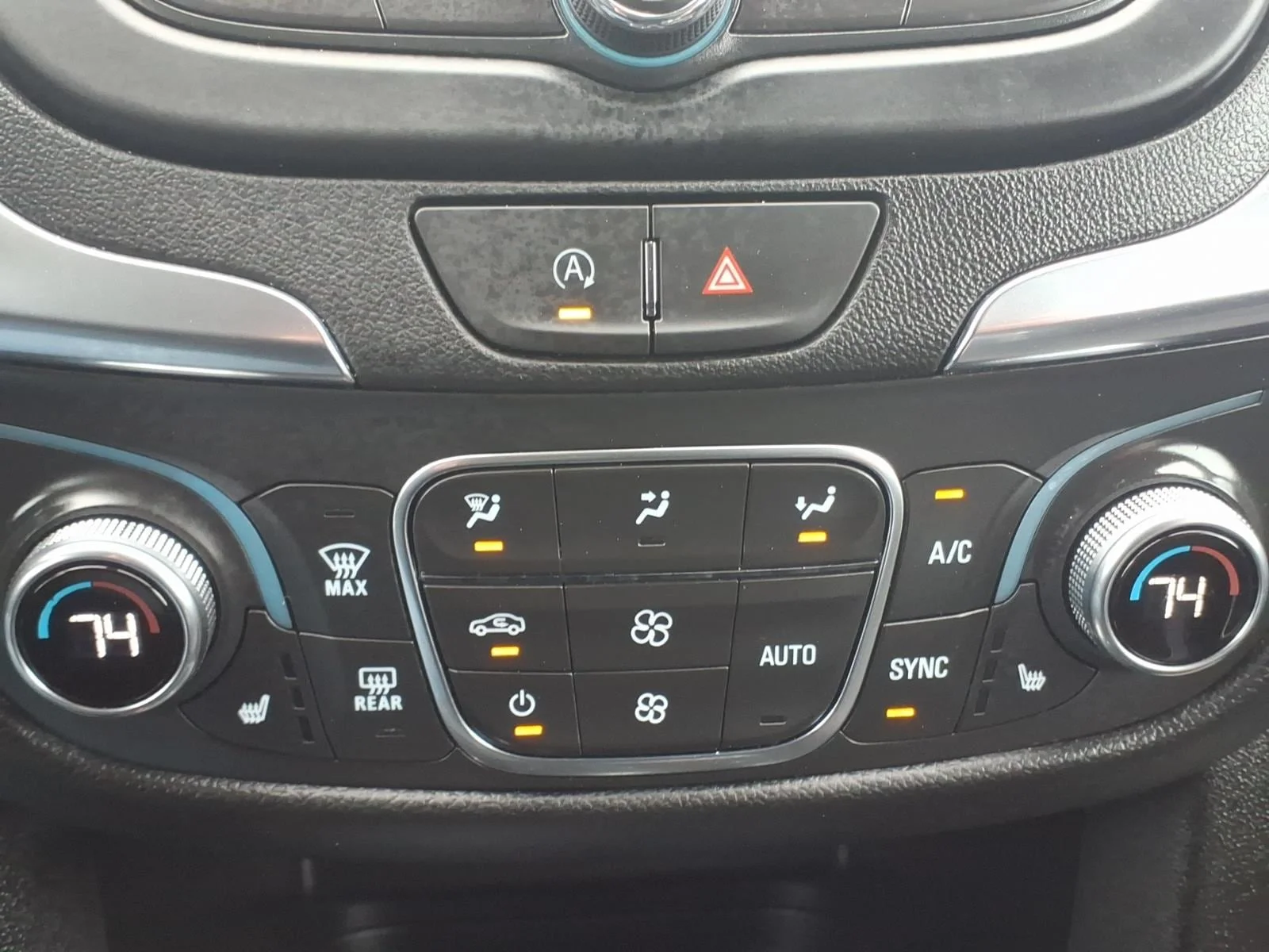 Used 2024 Lakeshore Blue Chevrolet LT image 22