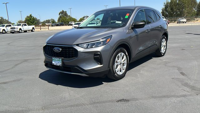 Used 2024 Gray Ford Active image 7