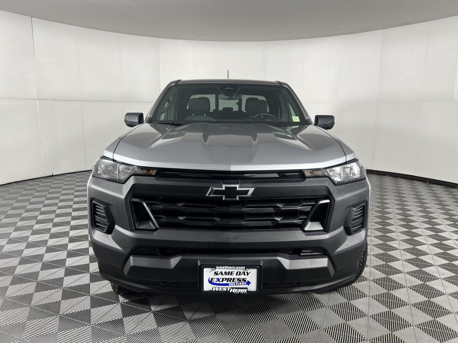 Used 2026 Sterling Gray Metallic Chevrolet 4WD Work Truck image 39