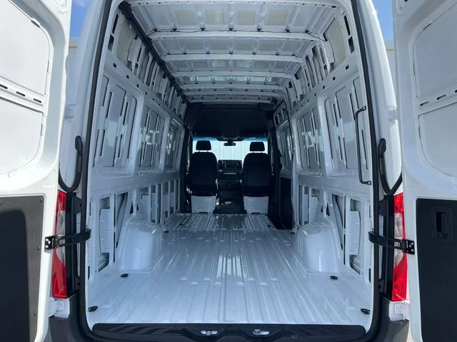 New 2026 White Mercedes-Benz Cargo 170 WB image 9