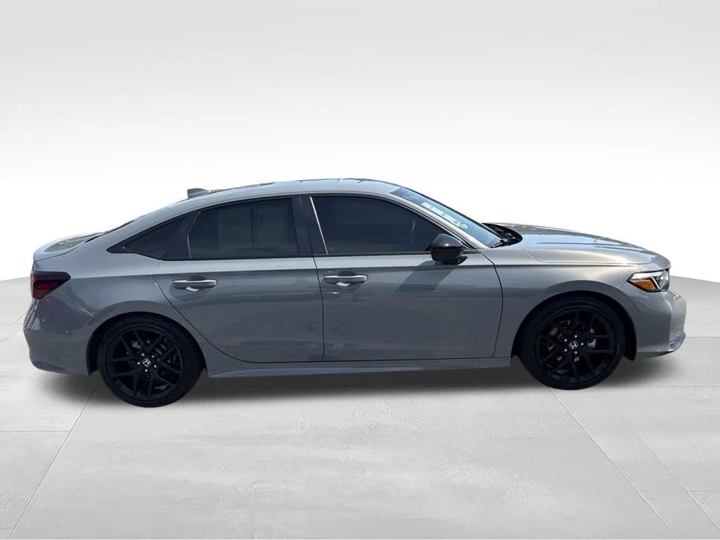 Used 2026  Honda Sport image 5