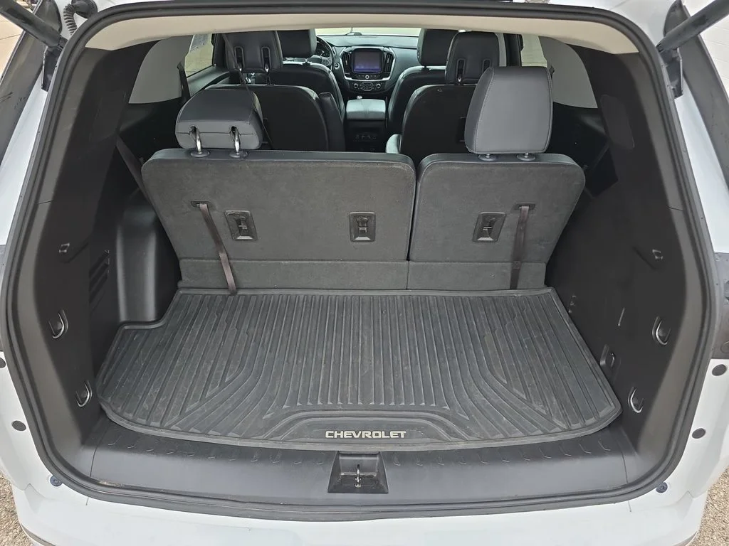 Certified Used 2018 White Chevrolet Premier image 27