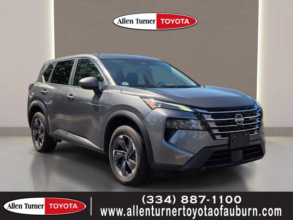 Used 2025 Gray Nissan SV image 1