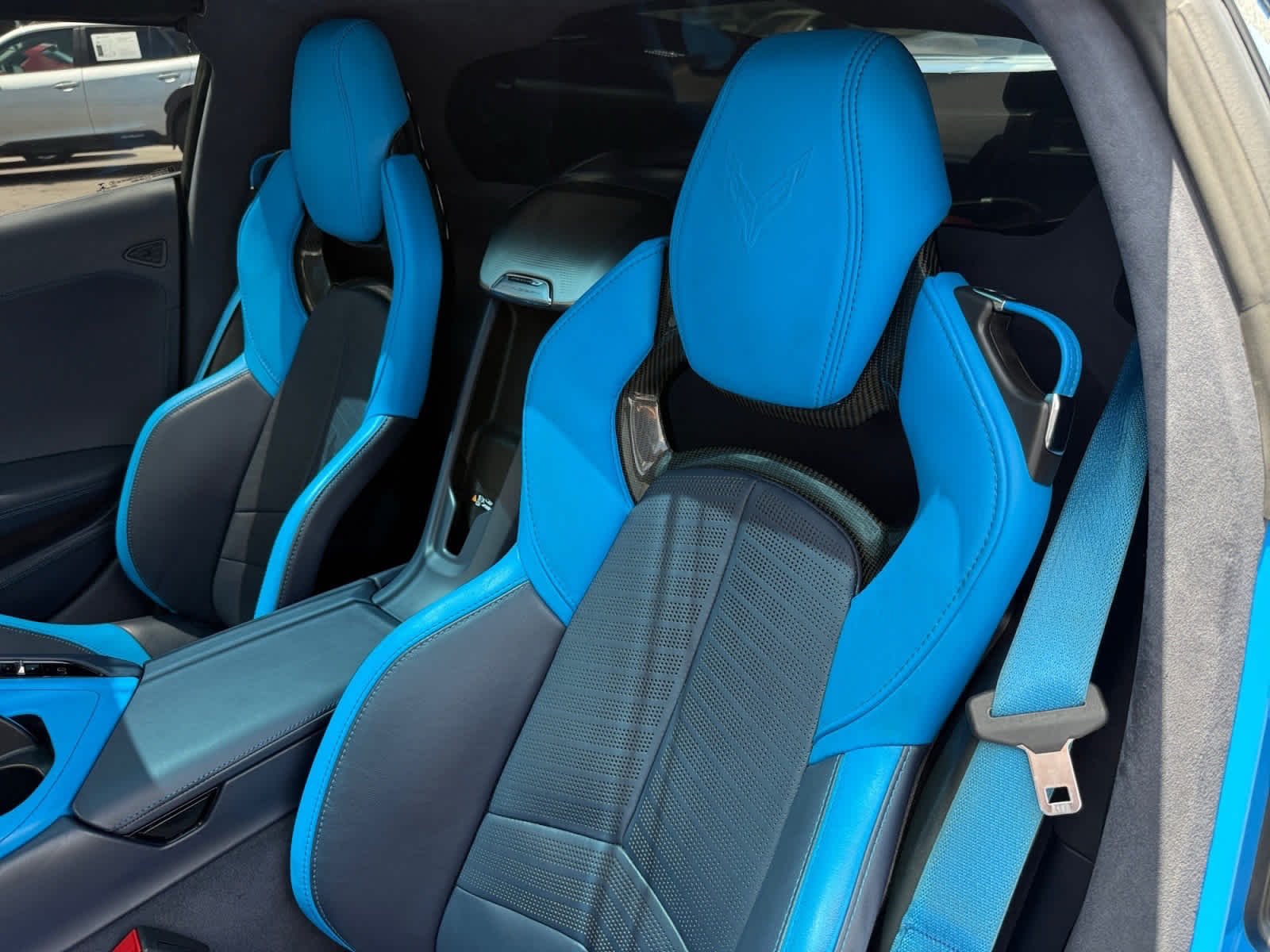 Used 2021 Rapid Blue Chevrolet 3LT image 11
