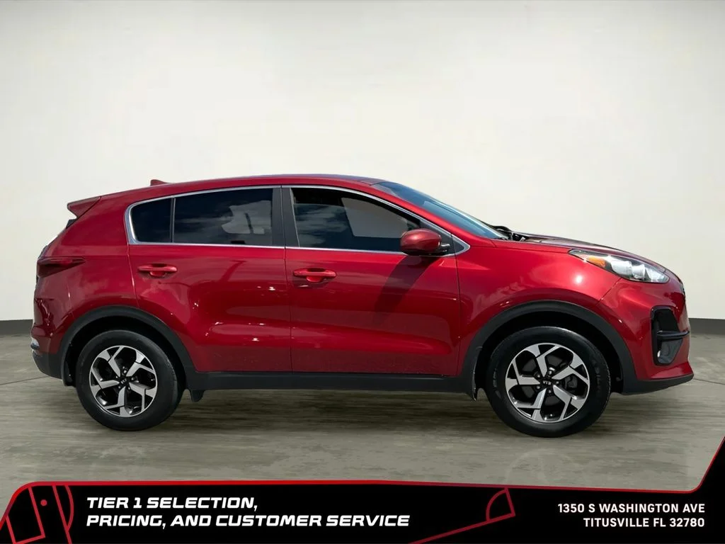 Used 2022 Red Kia LX image 15