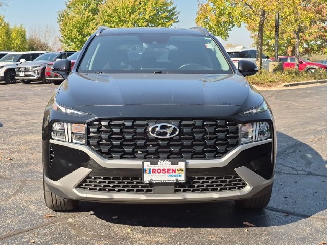 Used 2023 Black Hyundai SEL image 2