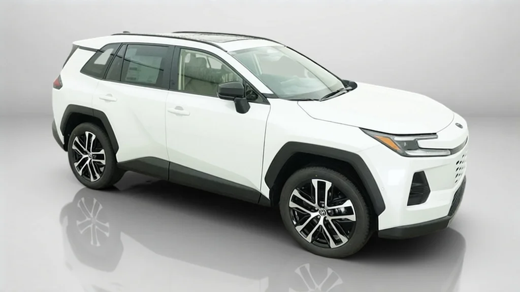 New 2026 Wind Chill Pearl Toyota Limited image 6