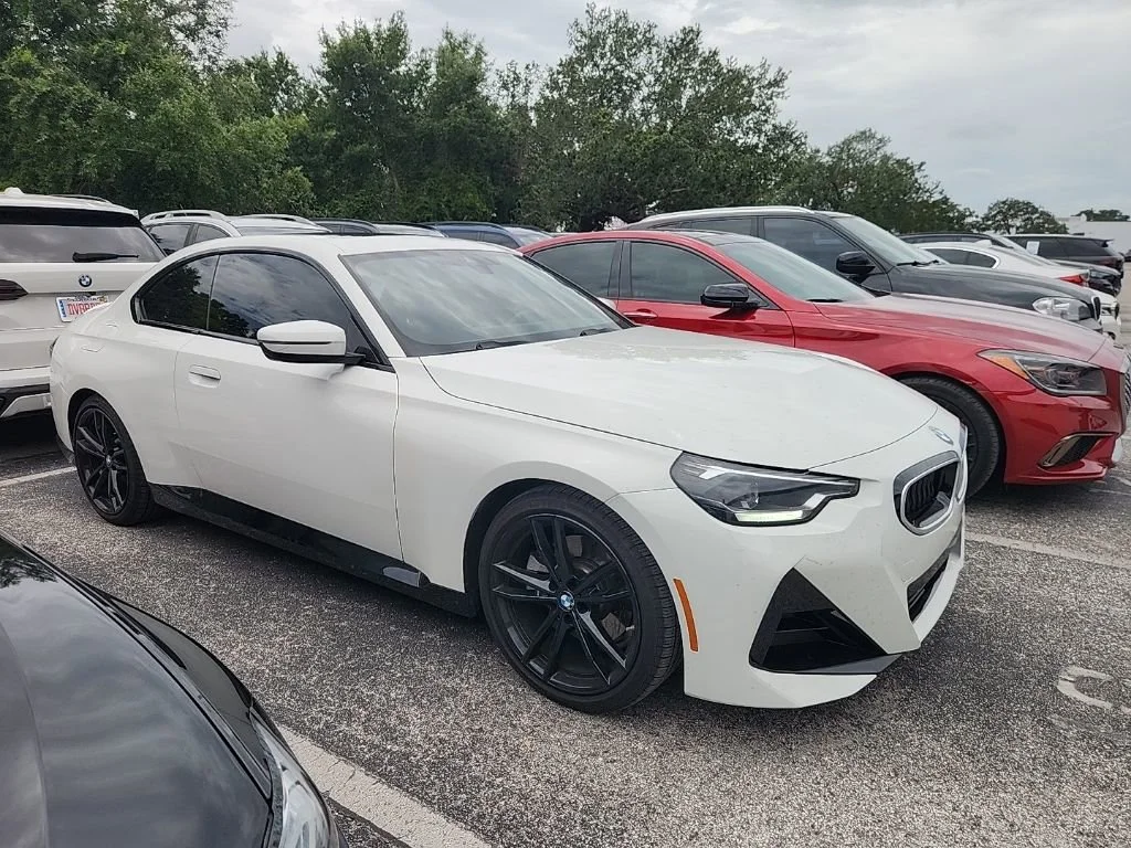 2024 BMW 2 Series 230i Coupe's photo