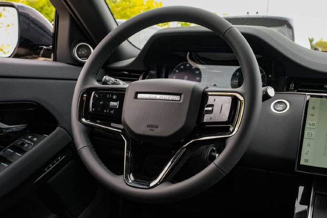 New 2026  Land Rover S image 22