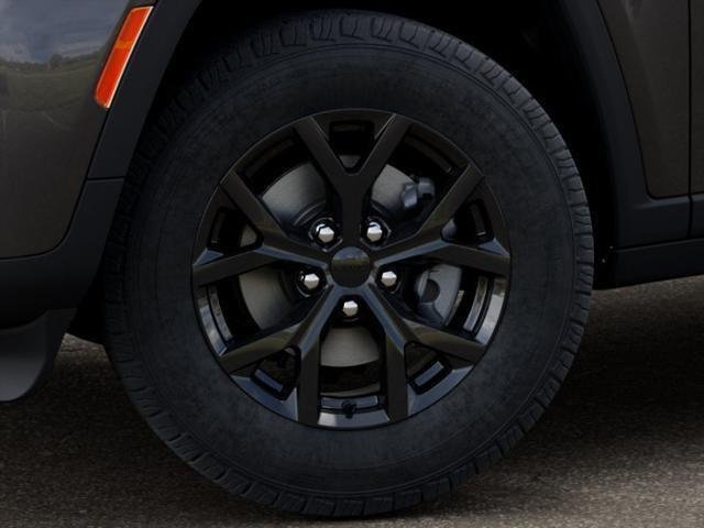 New 2026 Baltic Gray Metallic Clear-Coat Exterior Paint Jeep Altitude image 112